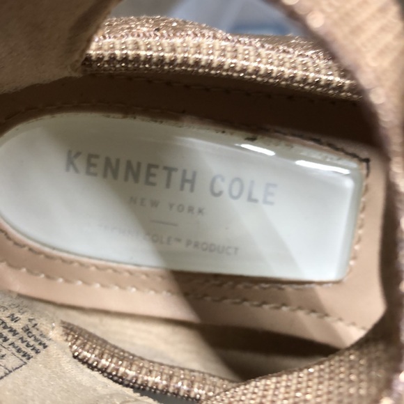 Kenneth Cole little girls fancy shoes - Picture 4 of 8